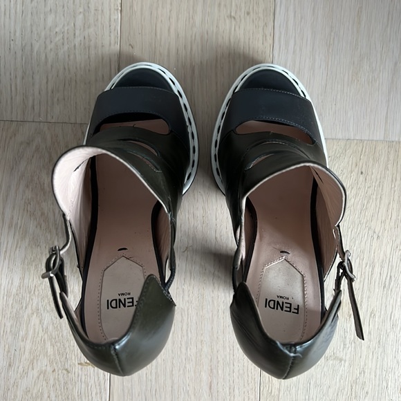 FENDI booties - Picture 4 of 4